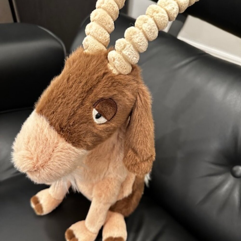 Jellycat Goat stuffed animal --New with tags - Picture 3 of 7